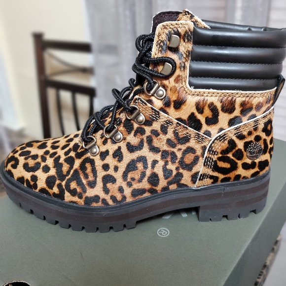 TIMBERLAND cheetah London Square Hiker Boot - Picture 10 of 11